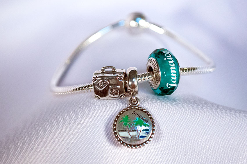 GREAT GIFTS UNDER 250 FROM BIJOUX JEWELLERS